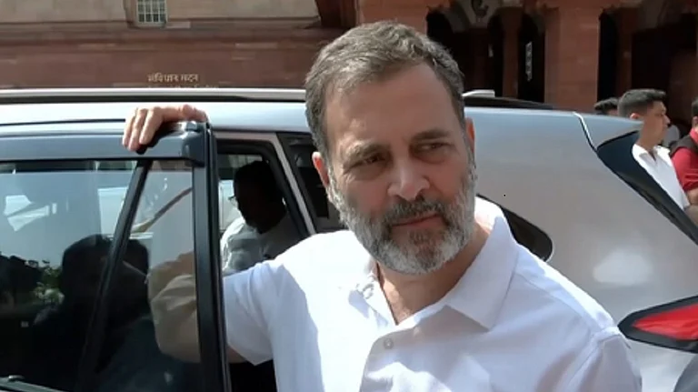 राहुल गांधी का बीजेपी पर हमला, बोले- पीएम मोदी कॉम्प्रोमाइज्ड, विदेश नीति केंद्र की निजी पॉलिसी बन गई है