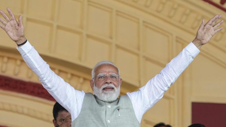 विधानसभा चुनाव 2026 LIVE अपडेट्स: PM मोदी ने भ्रष्टाचार और महिलाओं के खिलाफ अपराधों के मामले फिर से खोलने का वादा किया; हल्दिया में भाषण के दौरान तृणमूल कांग्रेस पर साधा निशाना।