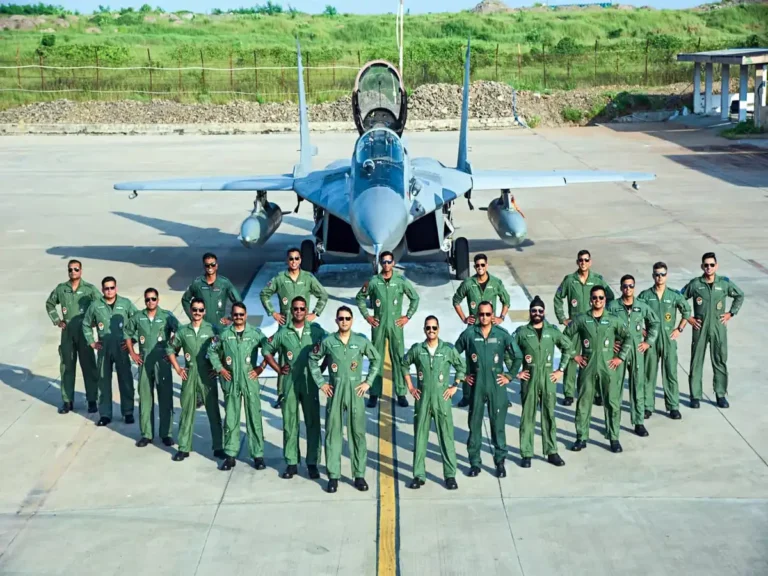IAF कोई कूरियर एजेंसी नहीं है—ऐसी 3 वजह, क्यों उसे NEET के पेपर नहीं ले जाने चाहिए