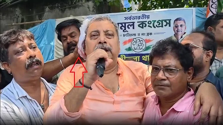 पश्चिम बंगाल: अभिषेक बनर्जी के बाद TMC सांसद कल्याण बनर्जी पर हमला, सिर पर लगी चोट