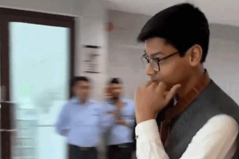 संसद की समिति ने CBSE OSM विवाद पर सार्थक सिद्धांत की बात सुनी, CBSE प्रमुख और शिक्षा सचिव को तलब किया।