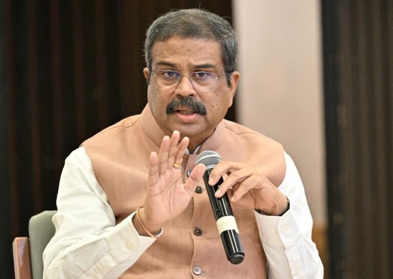 CJP की मांग पर सरकार का जवाब—धर्मेंद्र प्रधान का इस्तीफा समाधान नहीं देश CJP की मांग पर सरकार का जवाब—धर्मेंद्र प्रधान का इस्तीफा समाधान नहीं